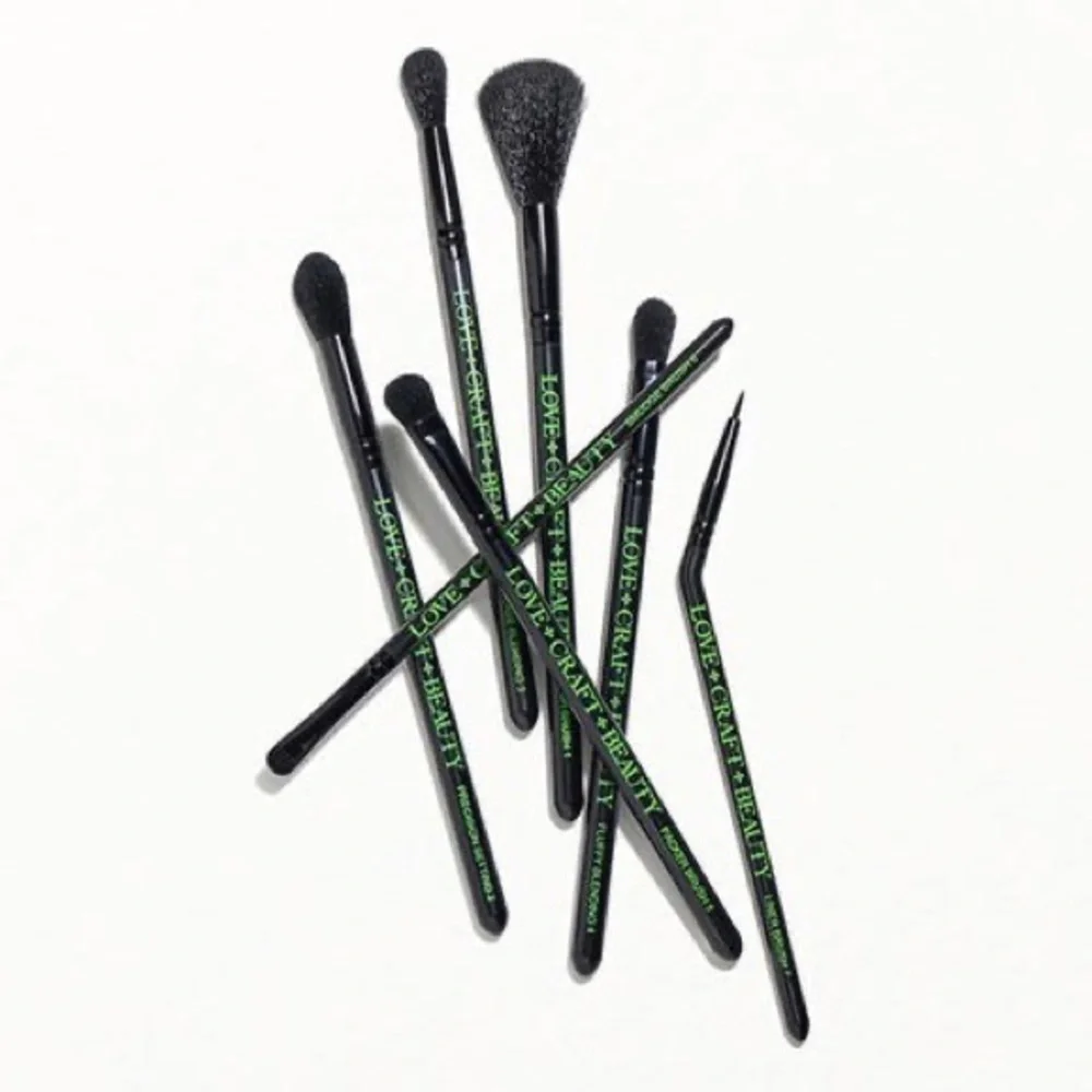 LOVE+CRAFT+BEAUTY 7 Piece Brush Set